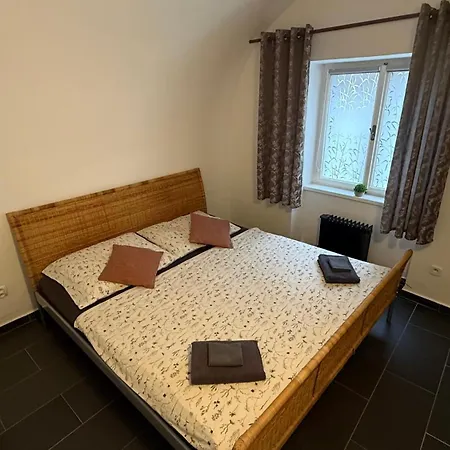 Siroka 52 * Чески-Крумлов