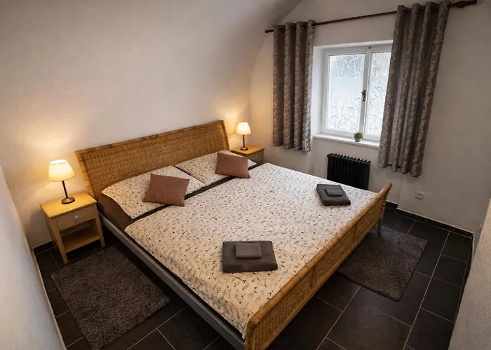 Siroka 52 Apartman *